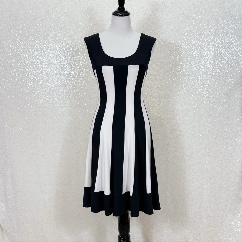 Connected Apparel Black White Vertical Stripe Color block Women’s Dress Retro